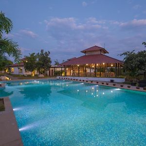 Tuli Veer Bagh Resort